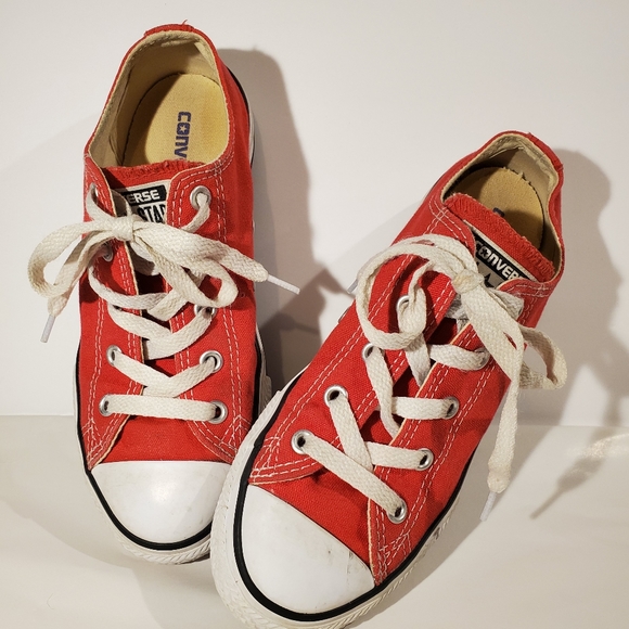 Converse Other - ❤❤❤Youth Converse Sneaker